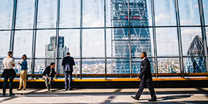 坚持“抓落实、求实事、负责任”的九字方针，积极践行“安老、扶幼、助学、济困”宗旨，勇担企业社会责任。